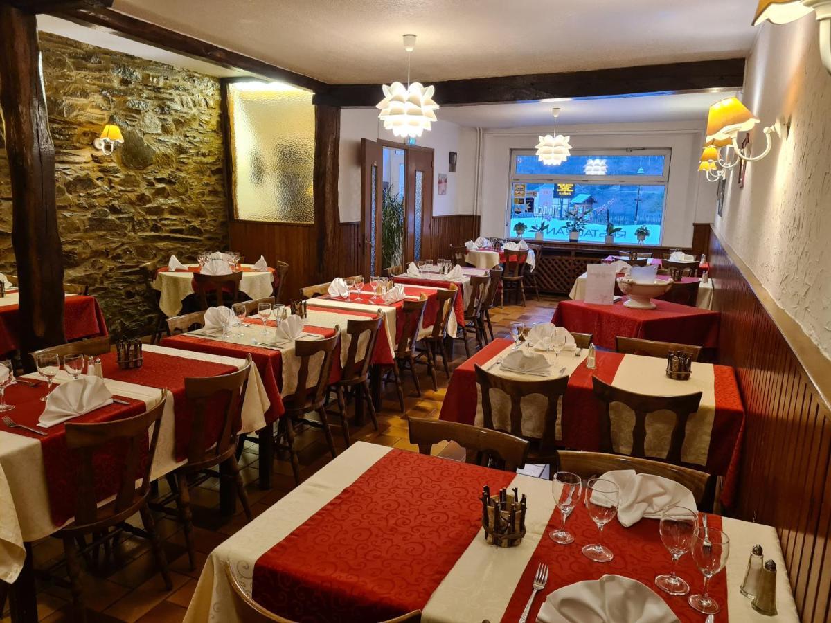 Logis Le Franco Belge Otel Monthermé Dış mekan fotoğraf