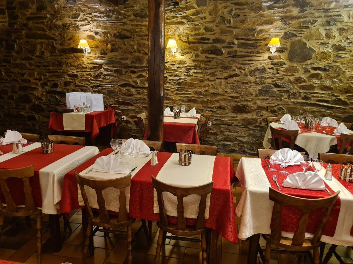 Logis Le Franco Belge Otel Monthermé Dış mekan fotoğraf