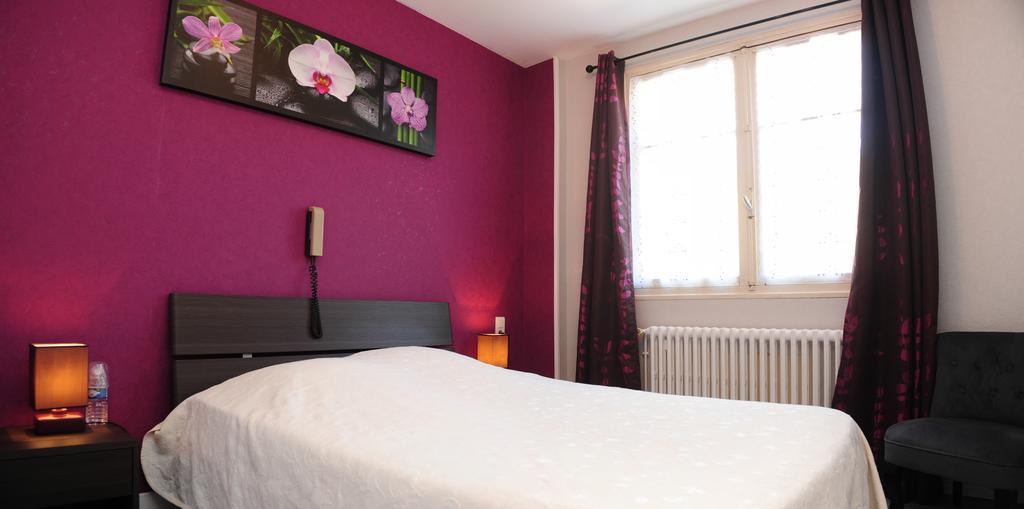 Logis Le Franco Belge Otel Monthermé Oda fotoğraf
