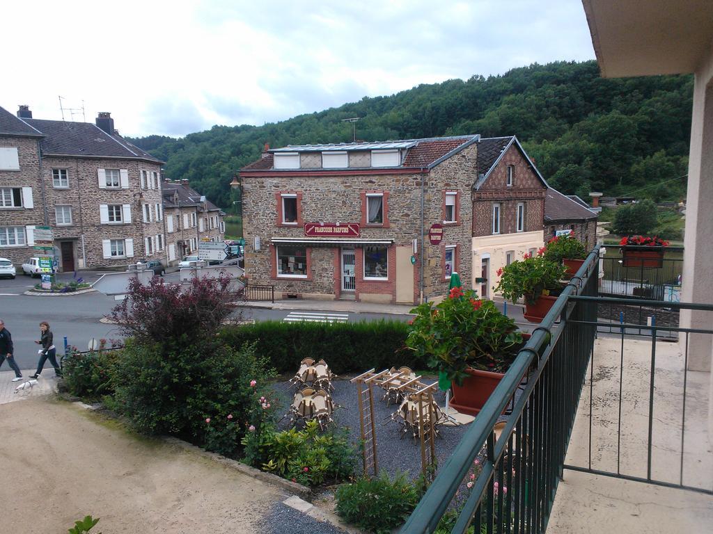 Logis Le Franco Belge Otel Monthermé Dış mekan fotoğraf