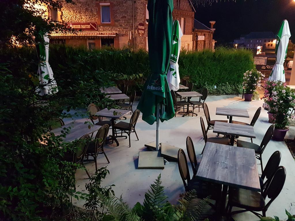 Logis Le Franco Belge Otel Monthermé Dış mekan fotoğraf